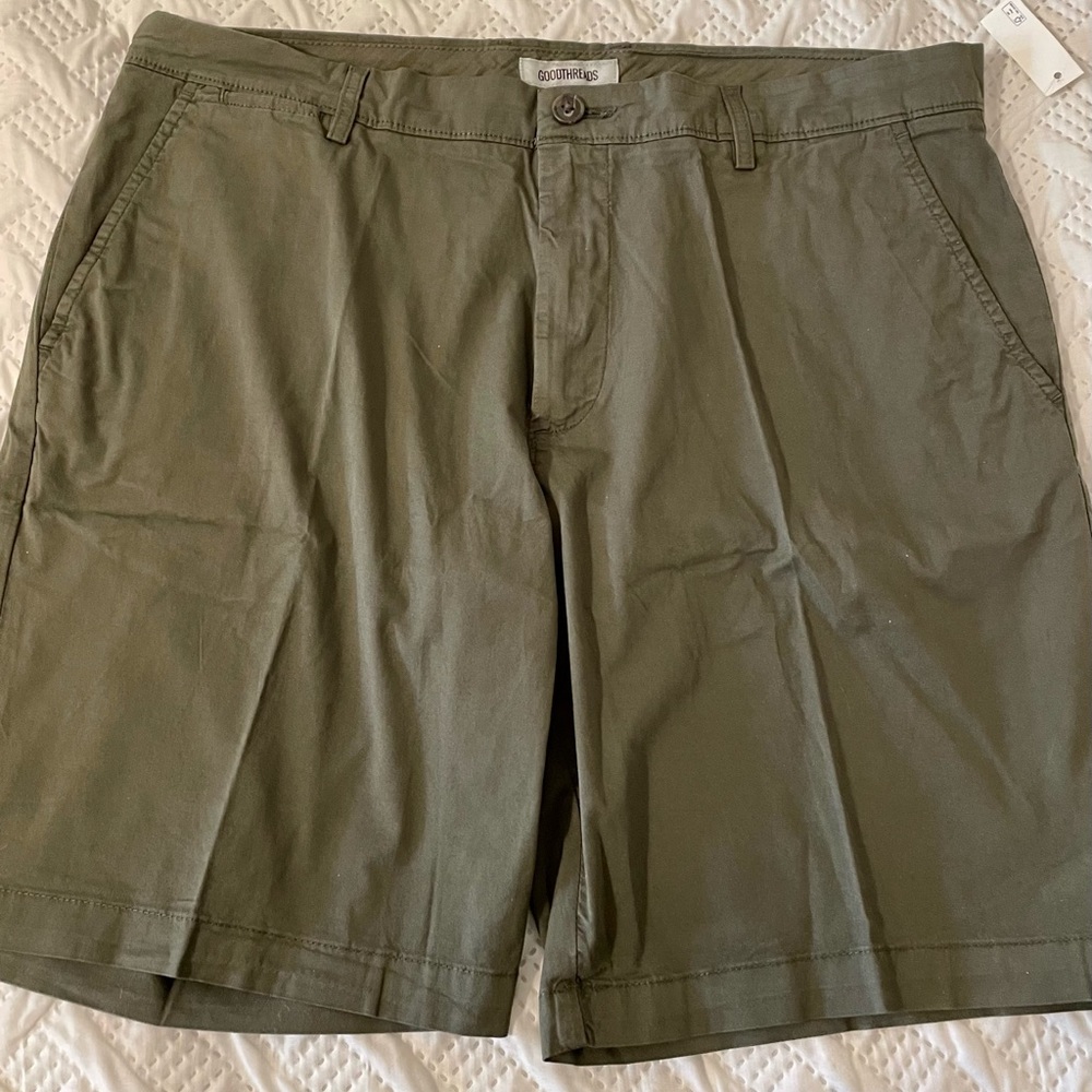 NWT Goodthreads Men’s Flat Front Cotton/Elastene Size 36 Shorts—Slim Fit